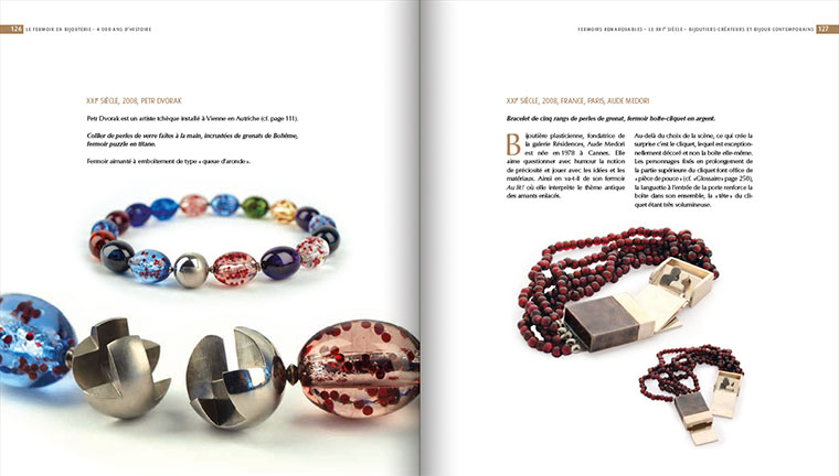 Infographiste Freelance - Création maquette de livre d'art sur les bijoux
